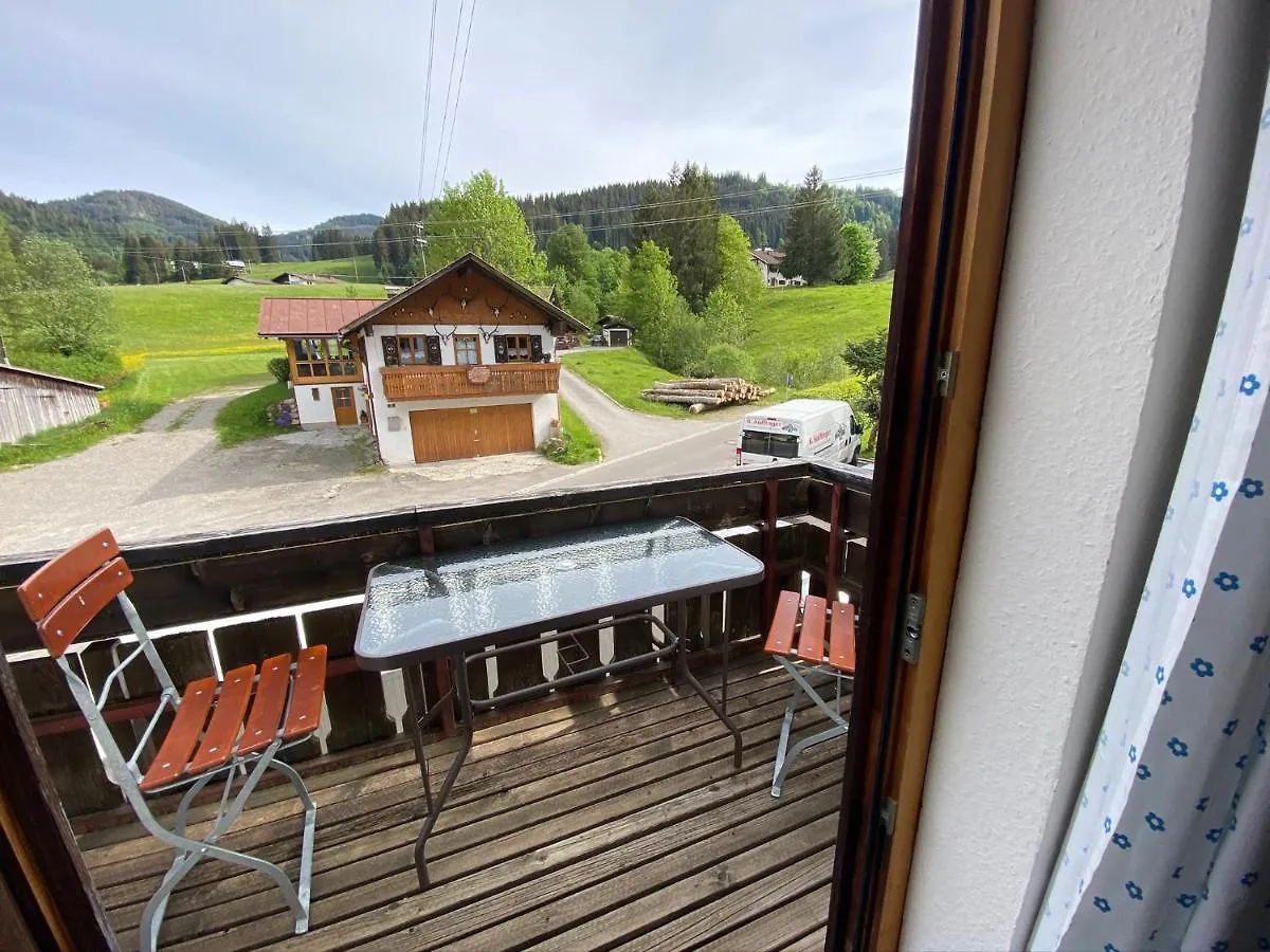 Nagelfluhhaus Hirsch Hotel Gunzesried 3*,  Alemanha