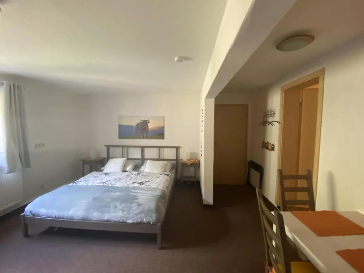 Hotel Nagelfluhhaus Hirsch à Gunzesried 3*,